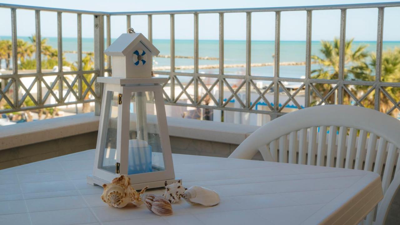 I Suoni Del Mare Apartment Porto San Giorgio Ngoại thất bức ảnh