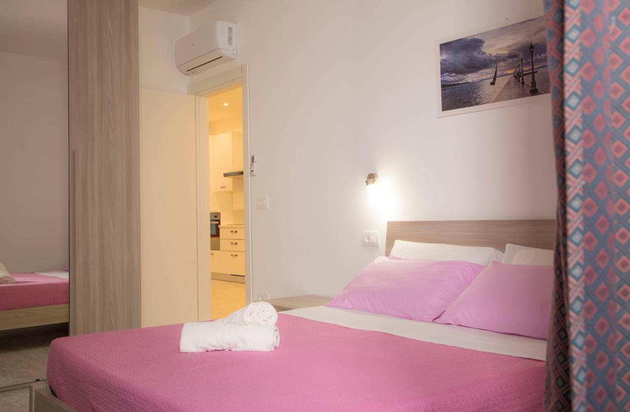 I Suoni Del Mare Apartment Porto San Giorgio Ngoại thất bức ảnh