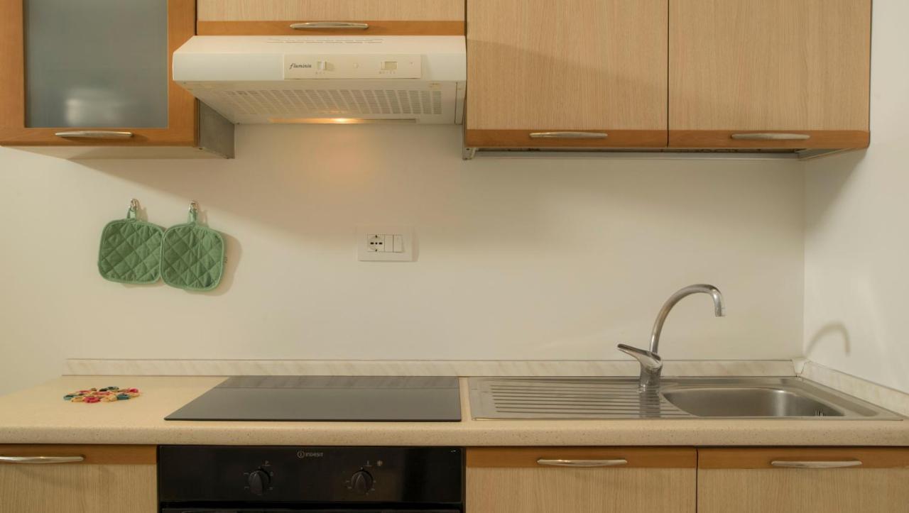 I Suoni Del Mare Apartment Porto San Giorgio Ngoại thất bức ảnh