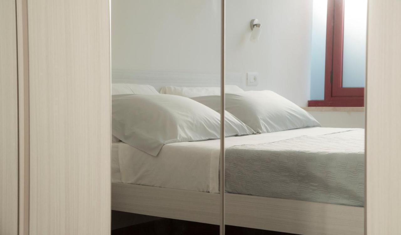 I Suoni Del Mare Apartment Porto San Giorgio Ngoại thất bức ảnh