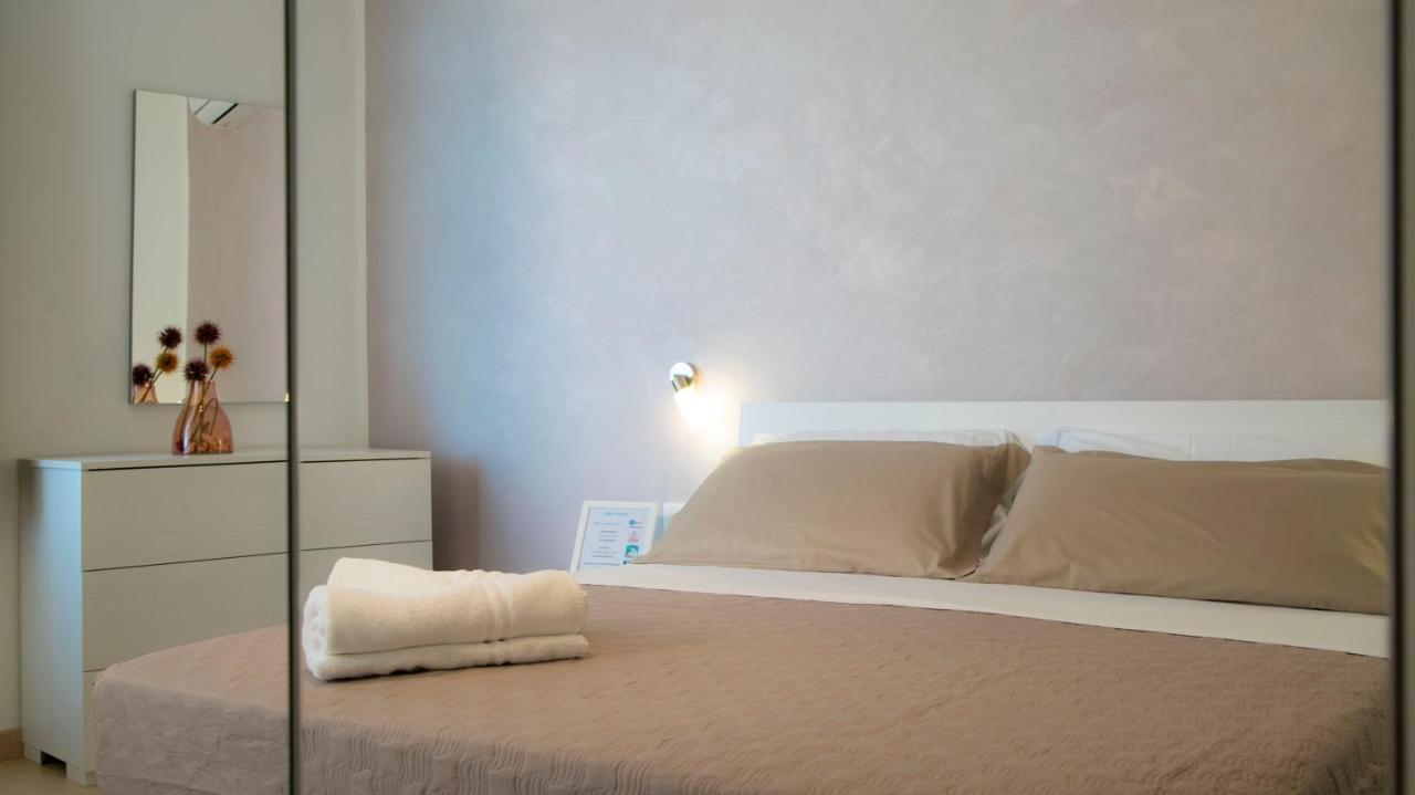 I Suoni Del Mare Apartment Porto San Giorgio Ngoại thất bức ảnh