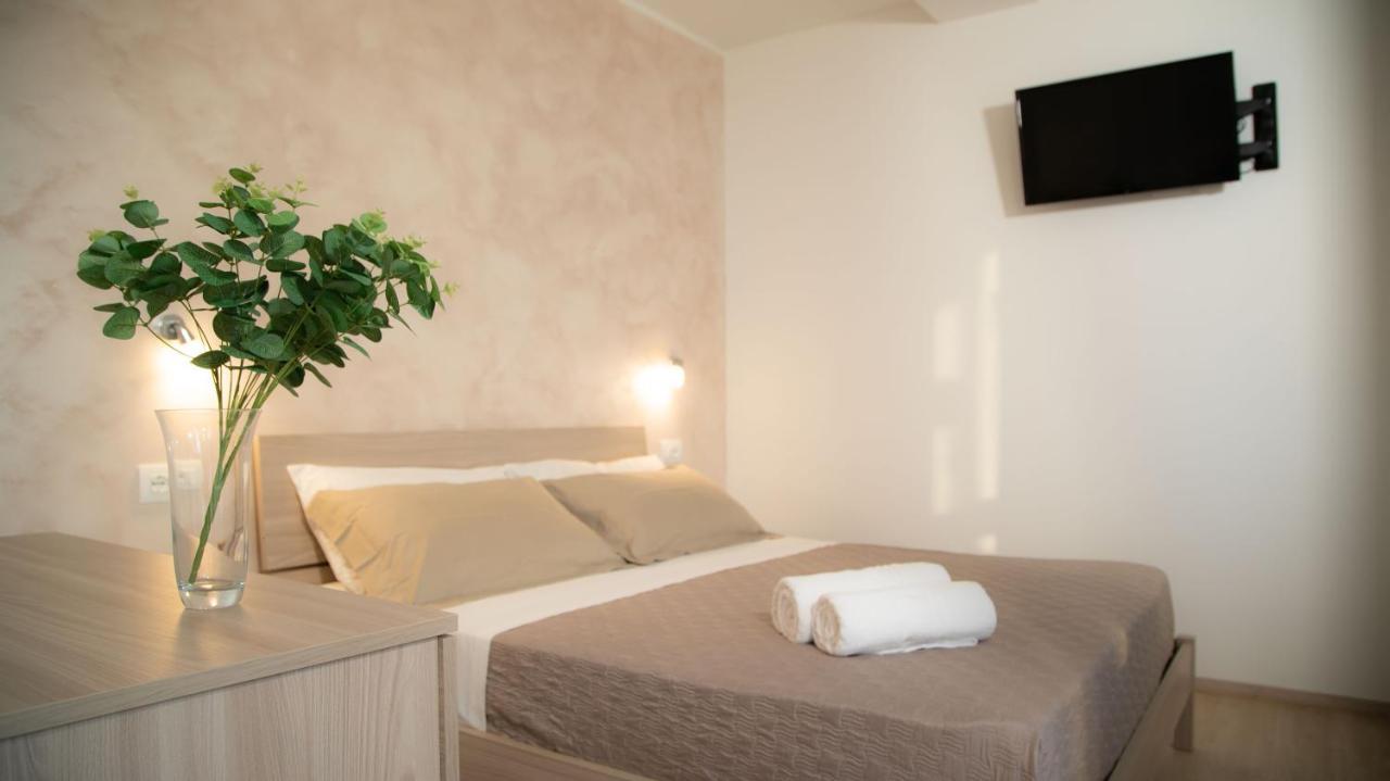 I Suoni Del Mare Apartment Porto San Giorgio Ngoại thất bức ảnh