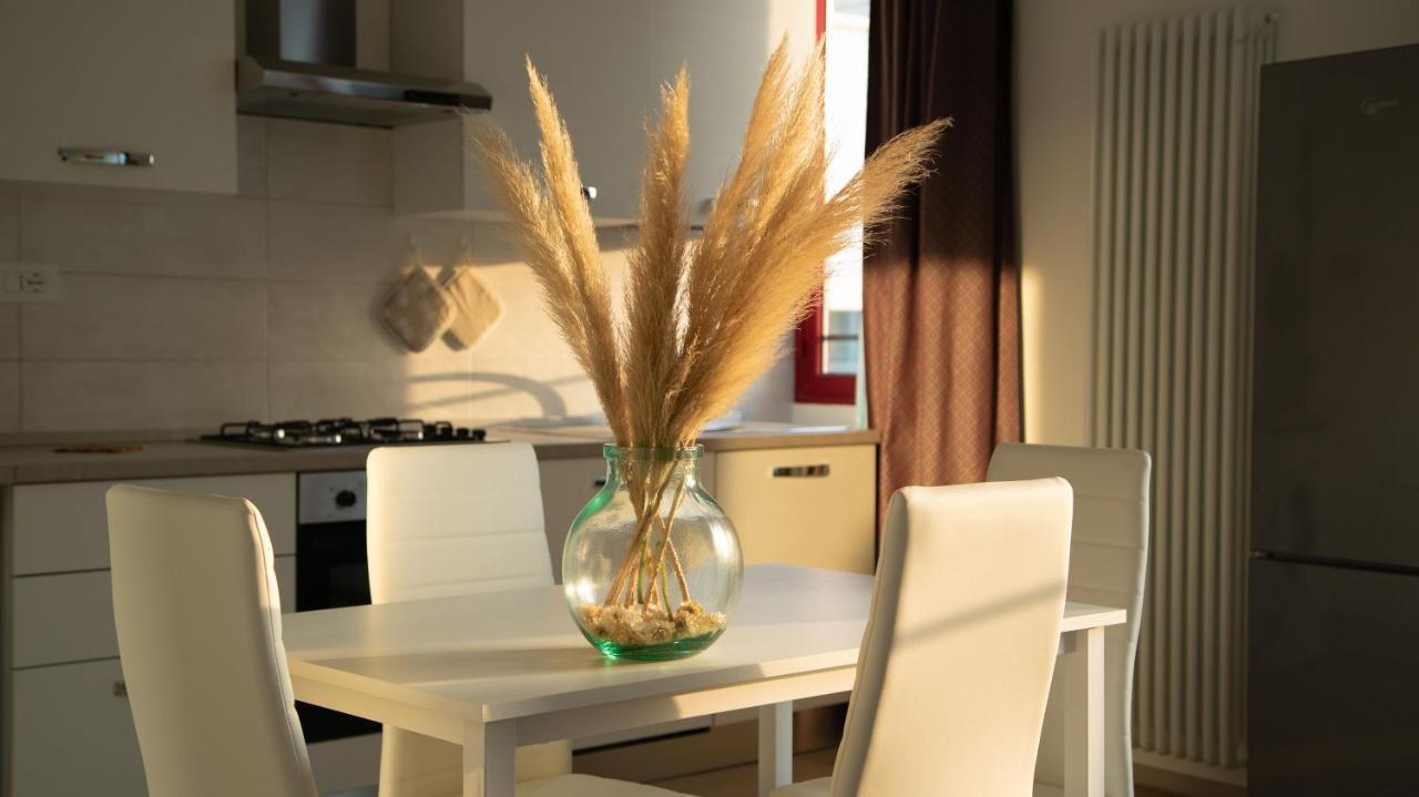 I Suoni Del Mare Apartment Porto San Giorgio Ngoại thất bức ảnh
