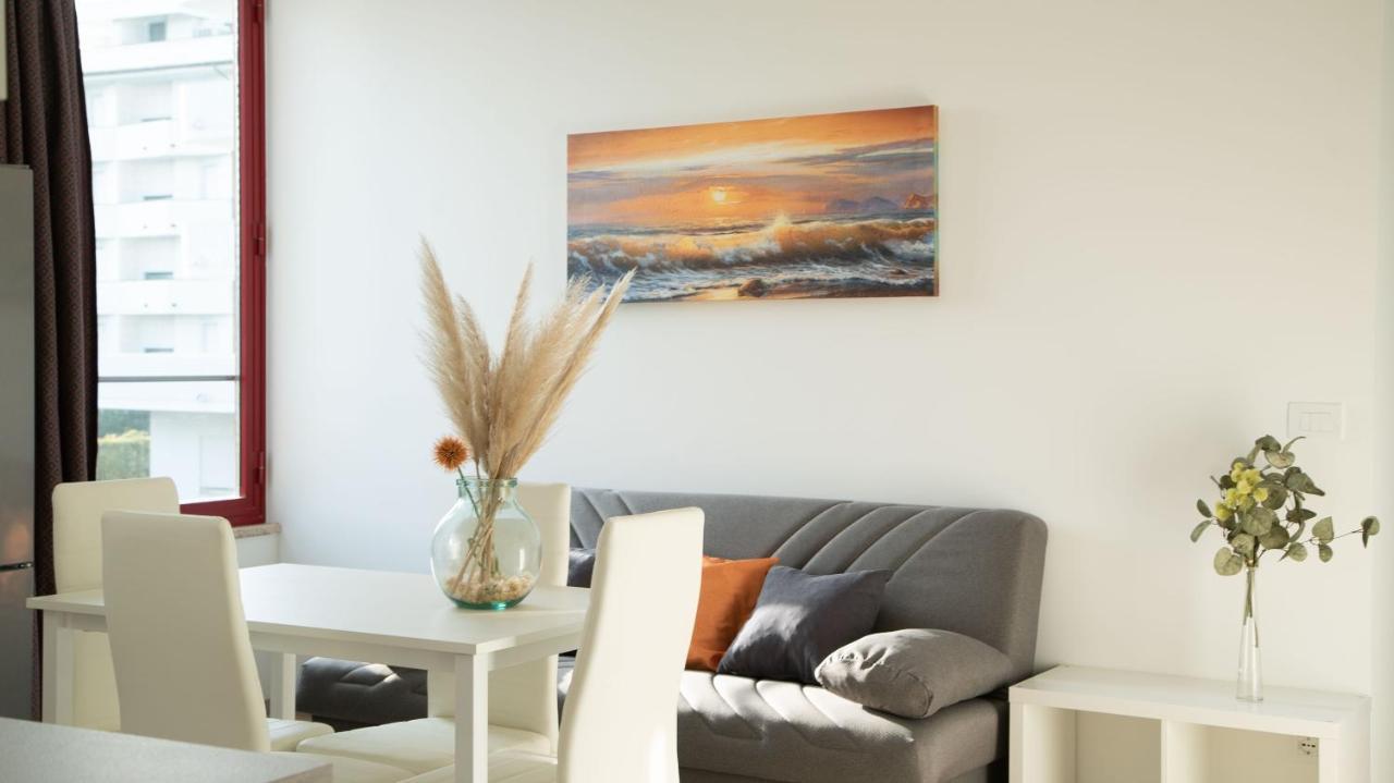I Suoni Del Mare Apartment Porto San Giorgio Ngoại thất bức ảnh